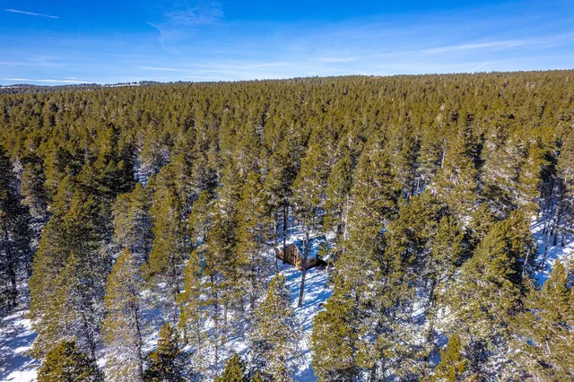 $199,900 | 10486 Casper Mountain Road, Casper, WY 82601