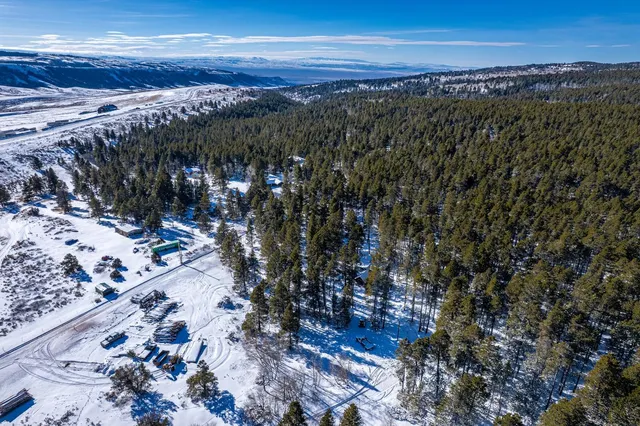 $199,900 | 10486 Casper Mountain Road, Casper, WY 82601