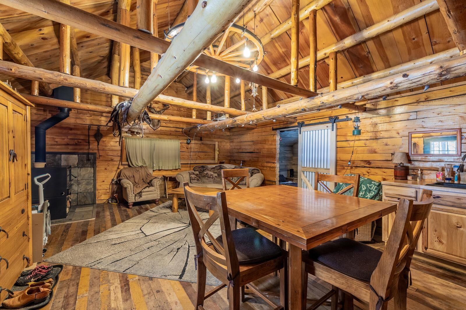 10486 Casper Mountain Road Casper, WY 82601 - Photo 5 of 47