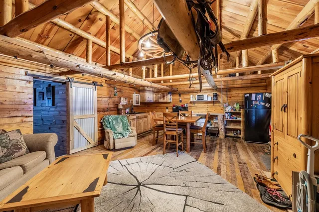 $199,900 | 10486 Casper Mountain Road, Casper, WY 82601