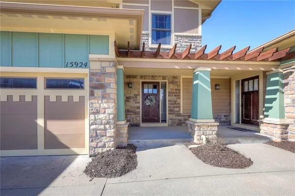 $507,000 | 15924 Buena Vista Street, Overland Park, KS 66085