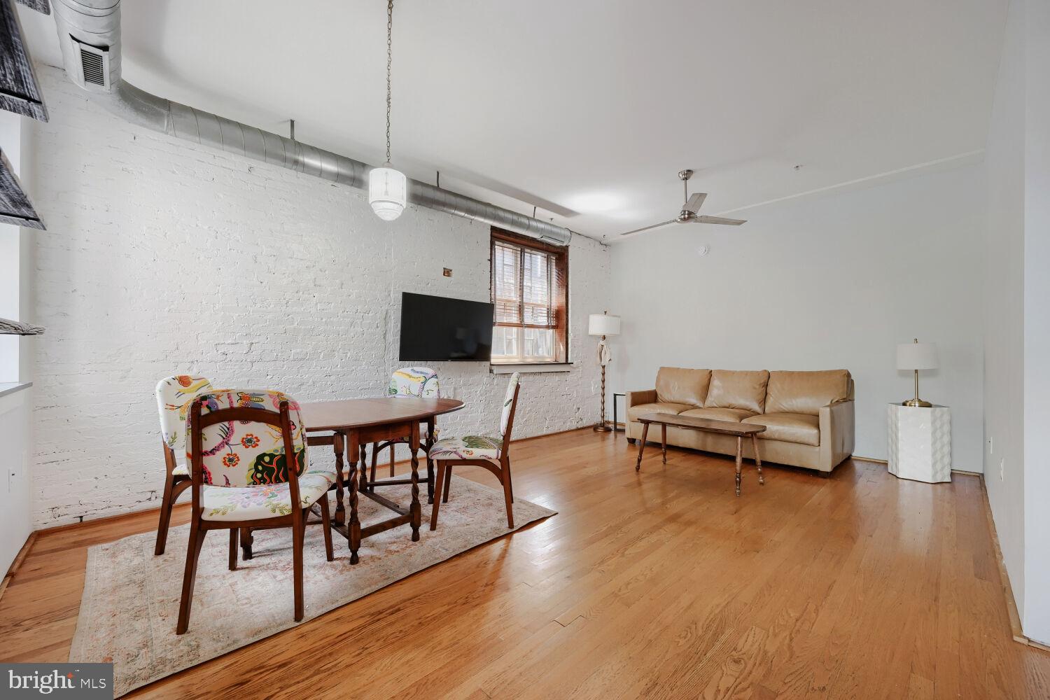 104 West Madison Street, Unit 9 Baltimore, MD 21201 - Photo 3 of 35