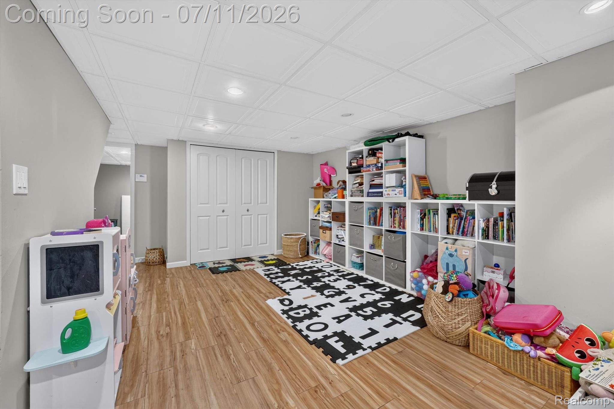 3115 Glengrove Drive Rochester, MI 48309 - Photo 46 of 66 48-3115-Glengrove-Dr-WindowStill-Photography.jpg