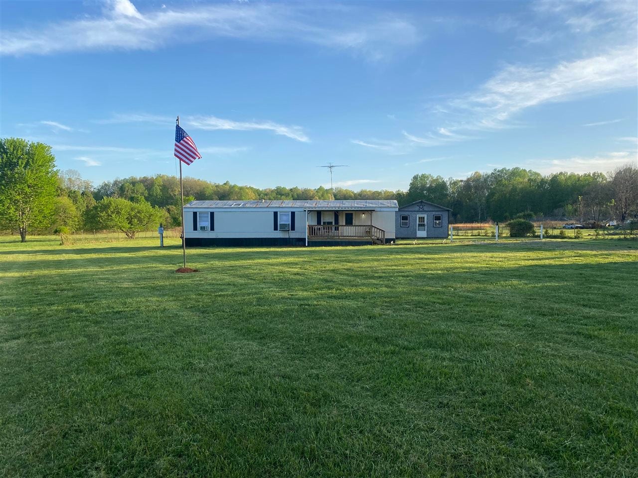 4009 Pleasant Ridge Church Road Adolphus, KY 42120 - Photo 1 of 1 Gallery Image 1
