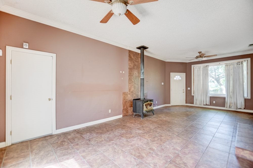 15621 El Monte Road Lakeside, CA 92040 - Photo 14 of 24