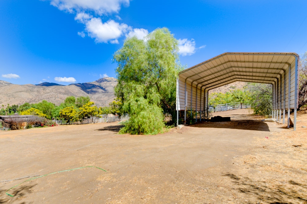 15621 El Monte Road Lakeside, CA 92040 - Photo 6 of 24