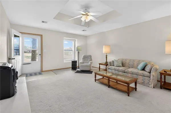 $163,900 | 610 West Ashland Street, Nevada, MO 64772
