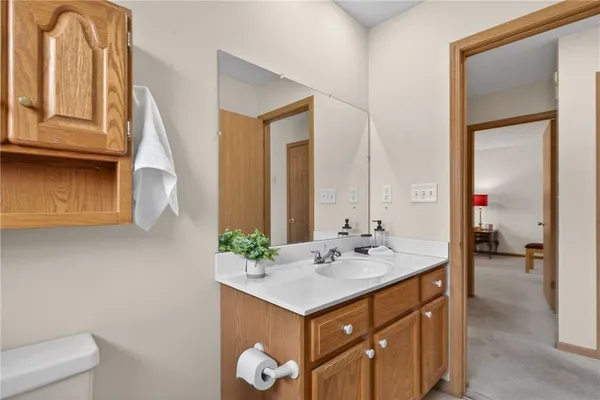 $163,900 | 610 West Ashland Street, Nevada, MO 64772