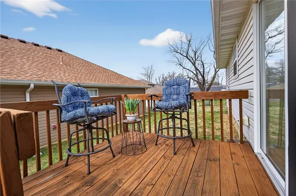 $163,900 | 610 West Ashland Street, Nevada, MO 64772