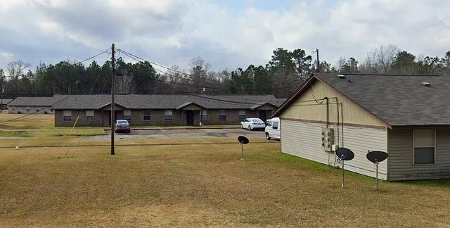 $520 | 306 Powell Drive, Pineville, LA 71405
