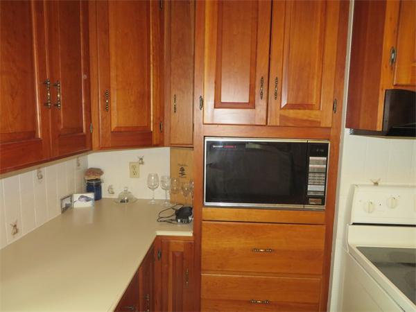 748 Country Club Road Greenfield, MA 01301 - Photo 15 of 28 Gallery Image 15