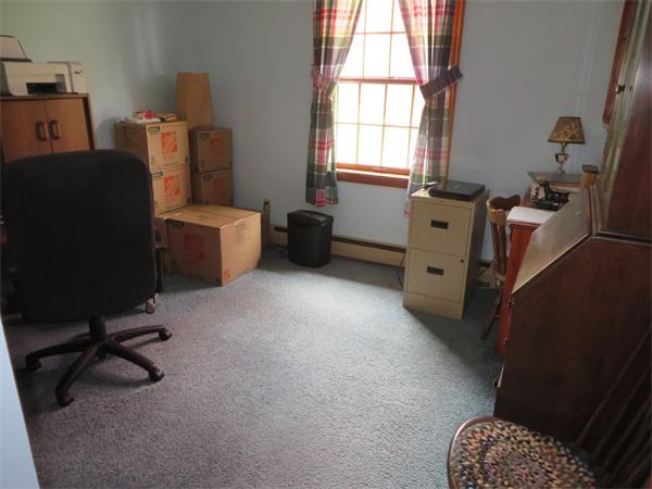 748 Country Club Road Greenfield, MA 01301 - Photo 17 of 28 Gallery Image 17
