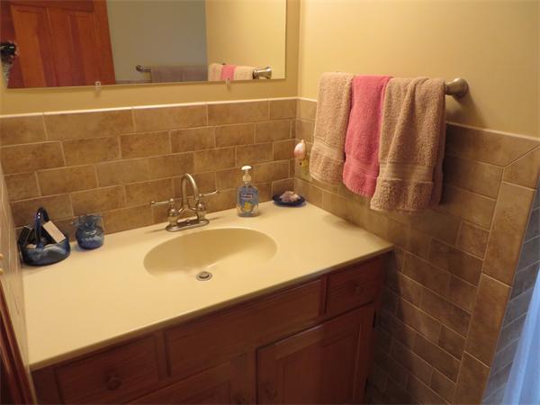 748 Country Club Road Greenfield, MA 01301 - Photo 19 of 28 Gallery Image 19