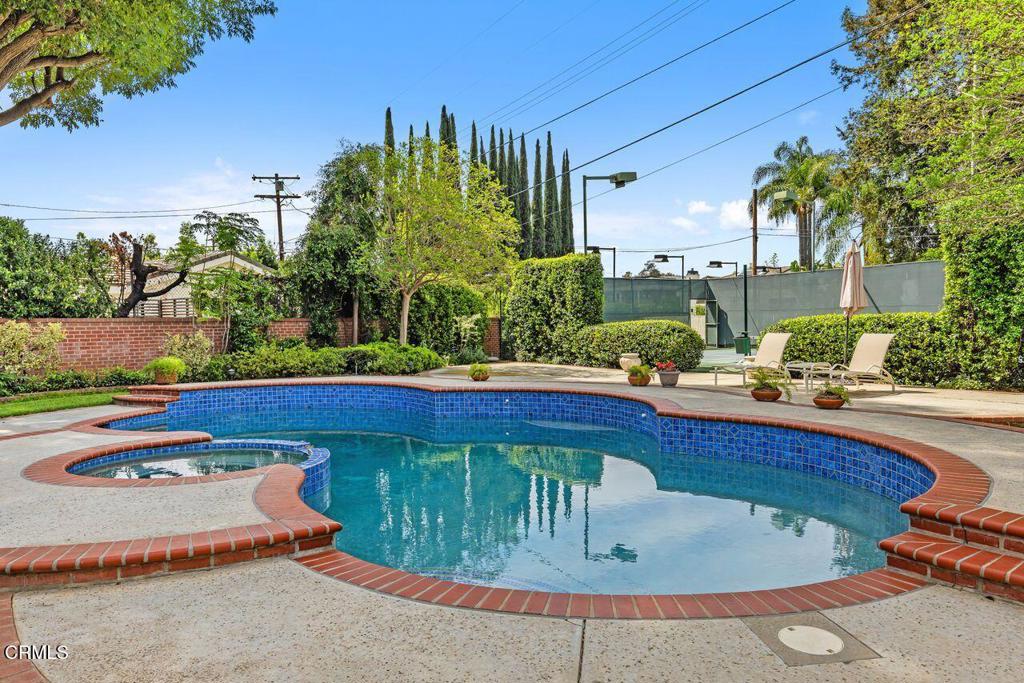 1523 Chelsea Road San Marino, CA 91108 - Photo 42 of 48 44_12046492_187484_187484-EI-161