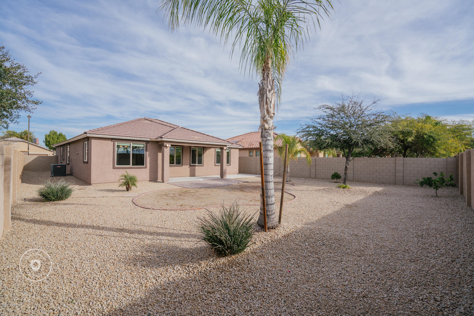 16125 West Almeria Road Goodyear, AZ 85395 - Photo 5 of 20 photo_05