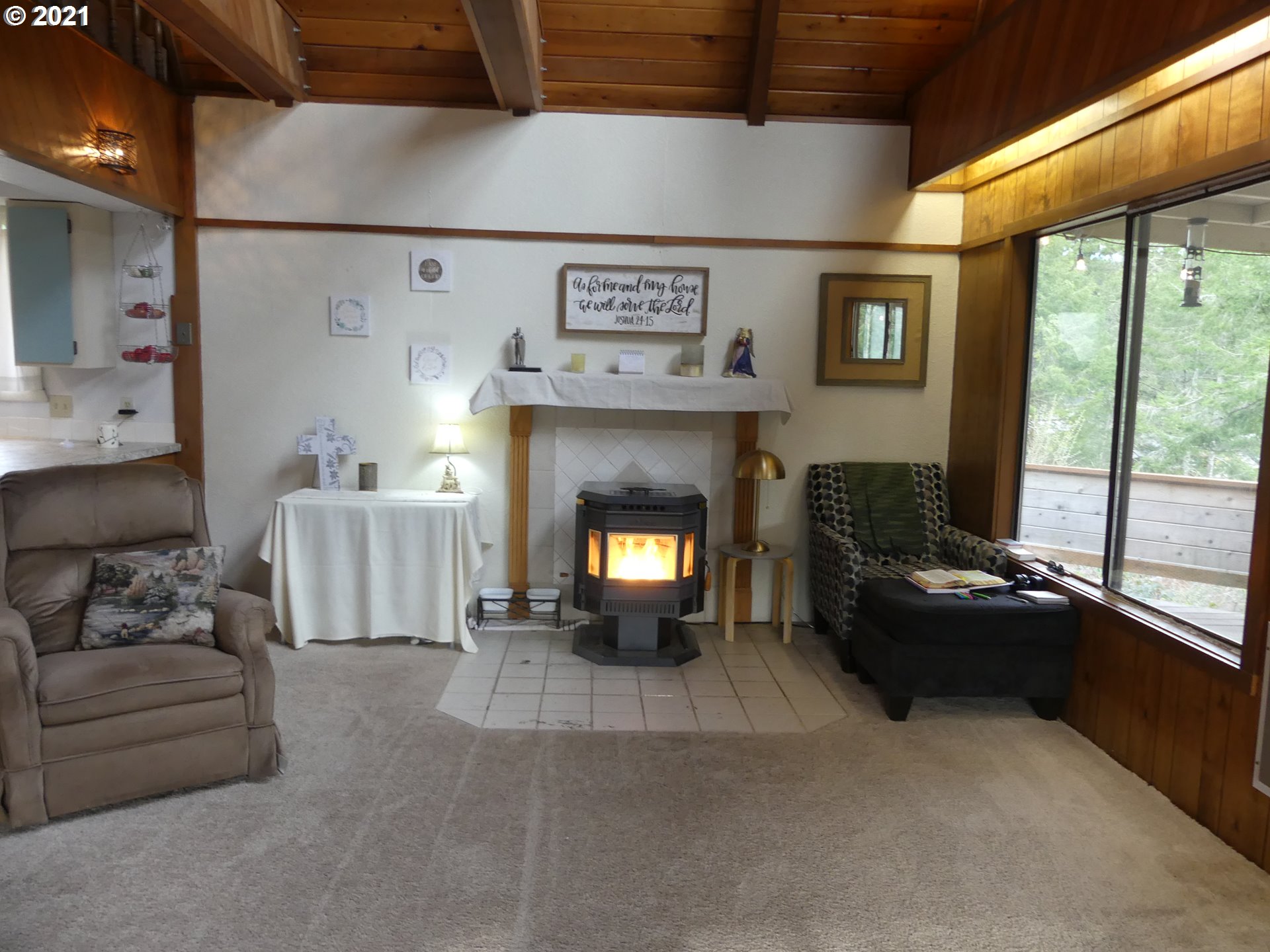 5918 Mercer Lake Road Florence, OR 97439 - Photo 11 of 32 Gallery Image 11