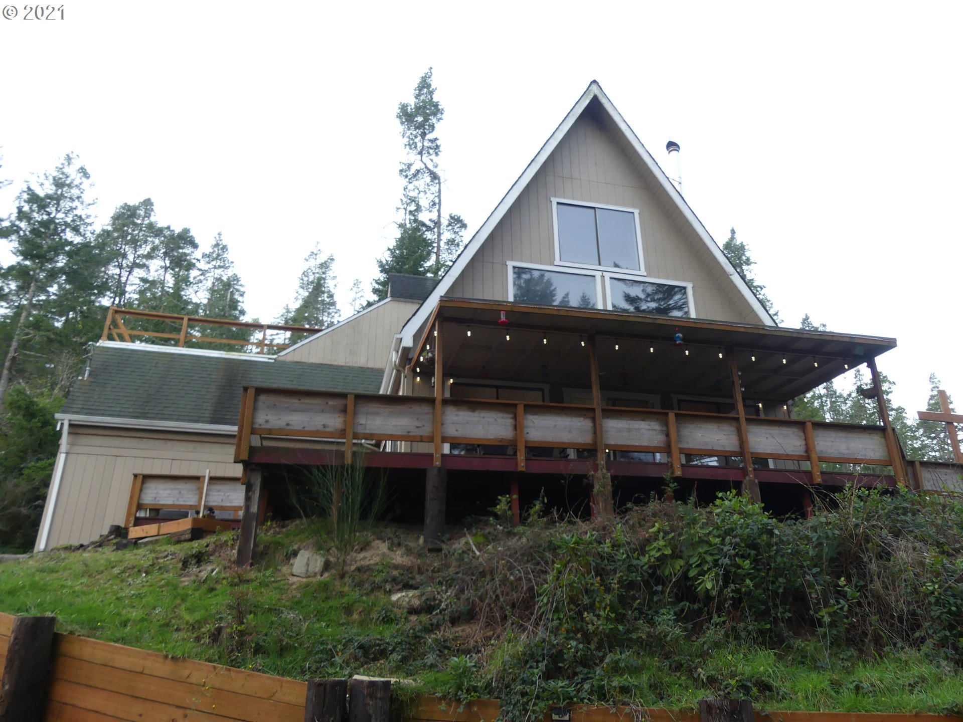 5918 Mercer Lake Road Florence, OR 97439 - Photo 3 of 32 Gallery Image 3