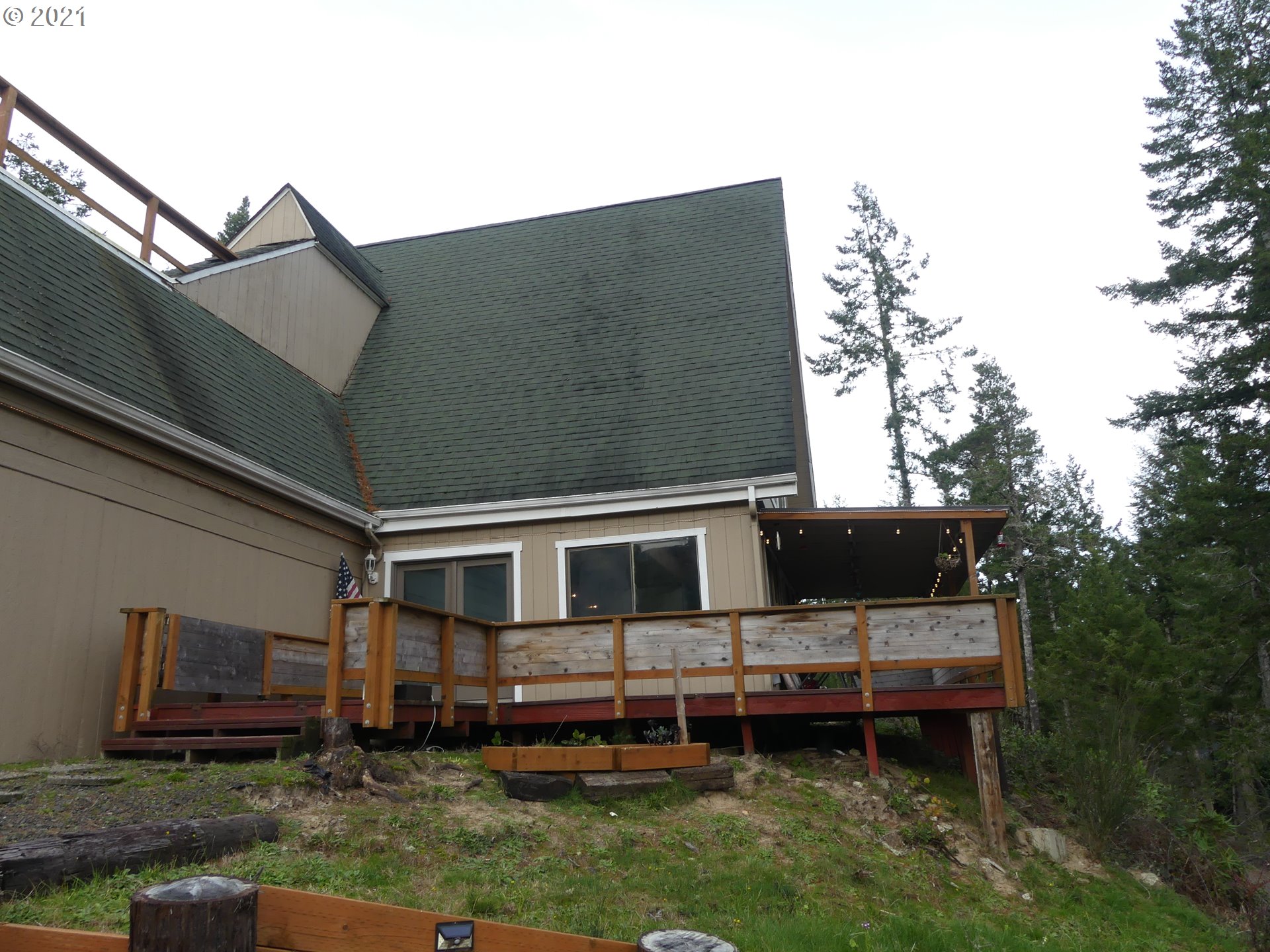 5918 Mercer Lake Road Florence, OR 97439 - Photo 4 of 32 Gallery Image 4