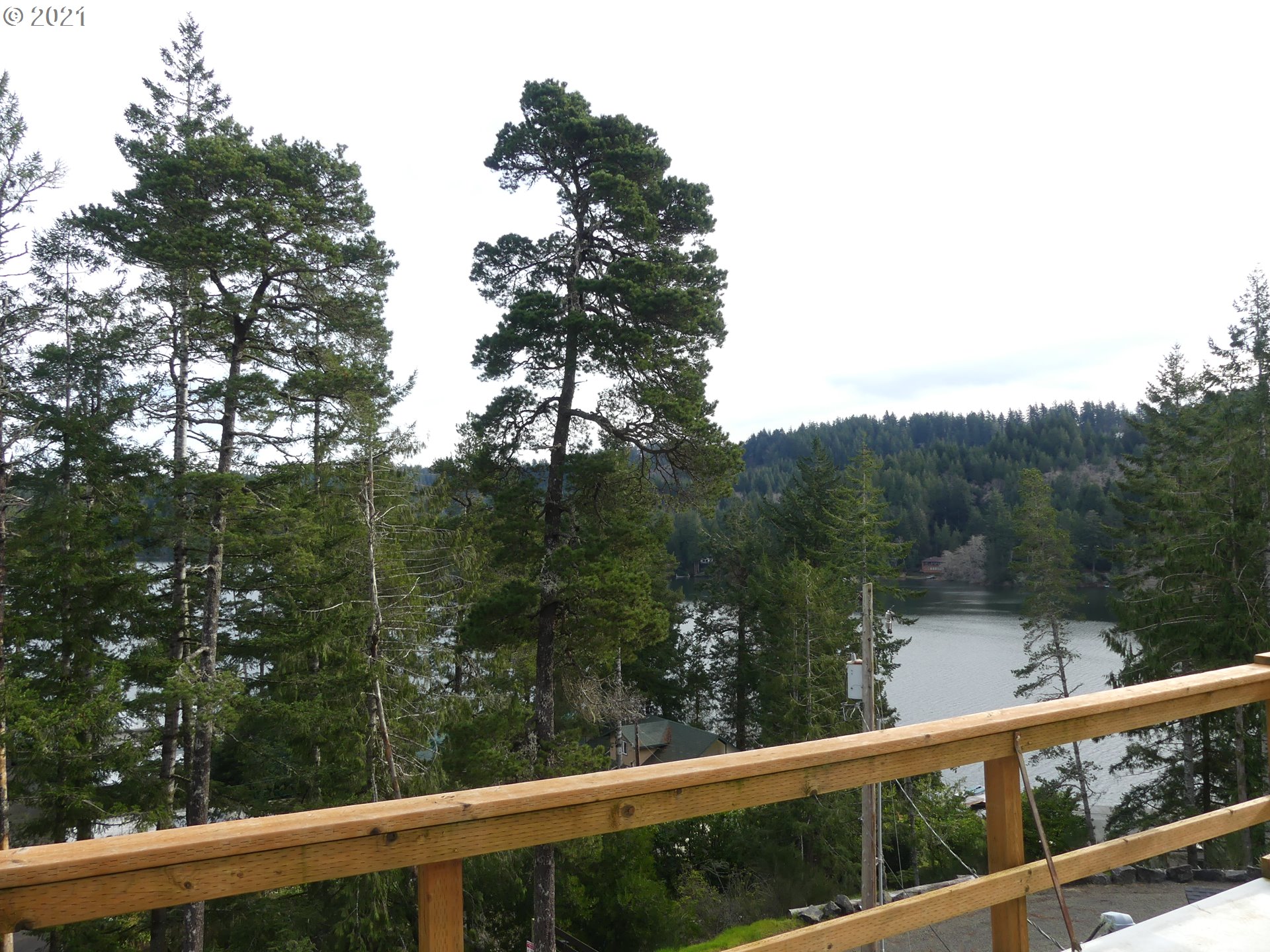 5918 Mercer Lake Road Florence, OR 97439 - Photo 31 of 32 Gallery Image 31