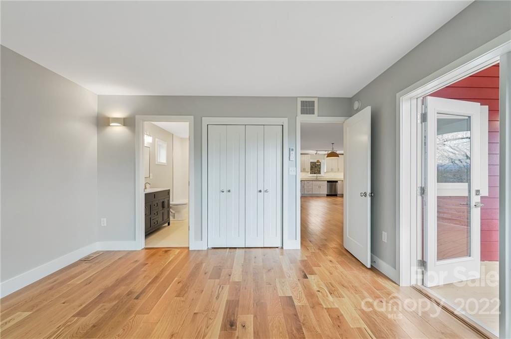 282 Emma Road Asheville, NC 28806 - Photo 8 of 20 Gallery Image 8