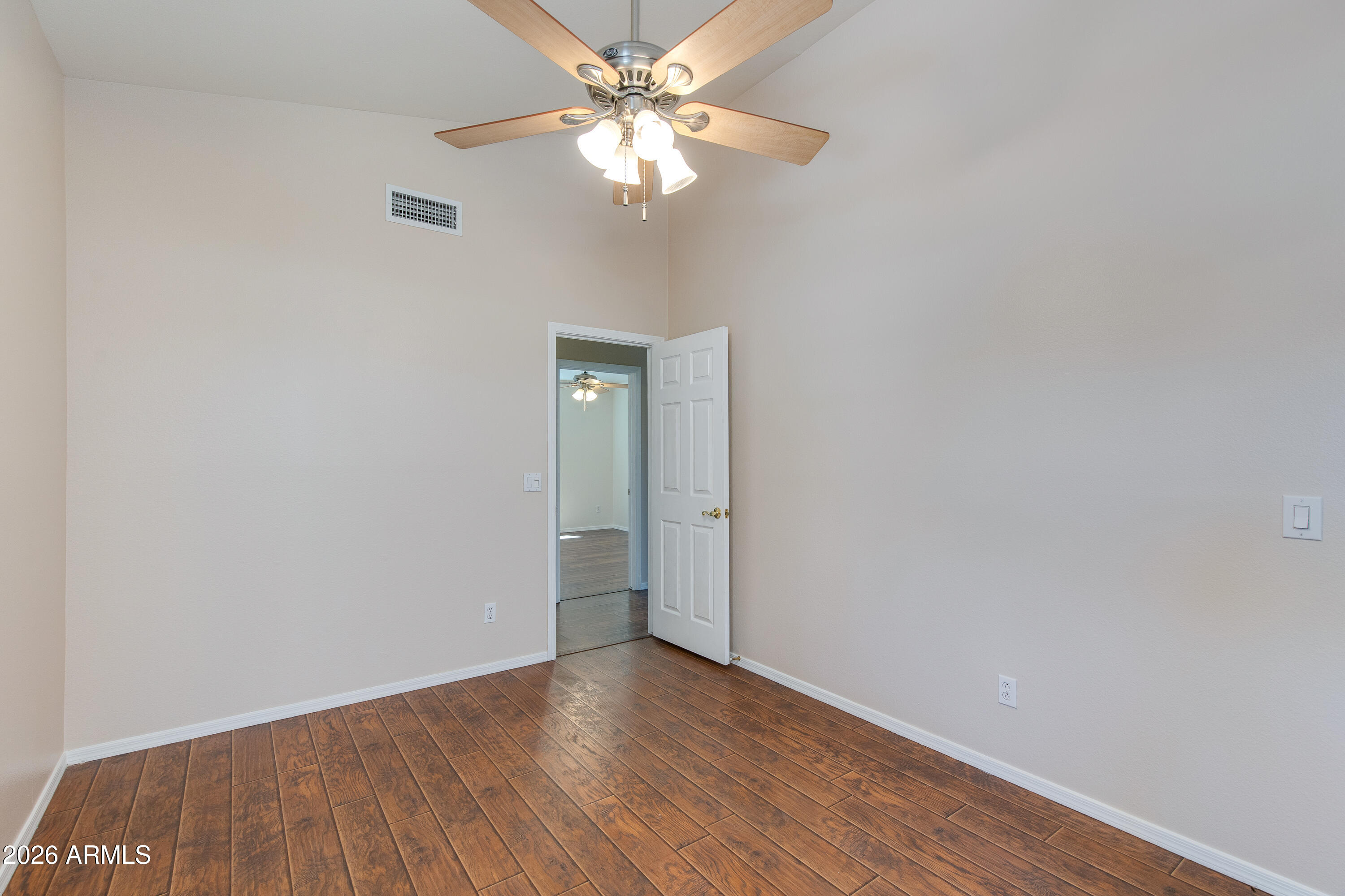 4340 East Danbury Road Phoenix, AZ 85032 - Photo 12 of 18