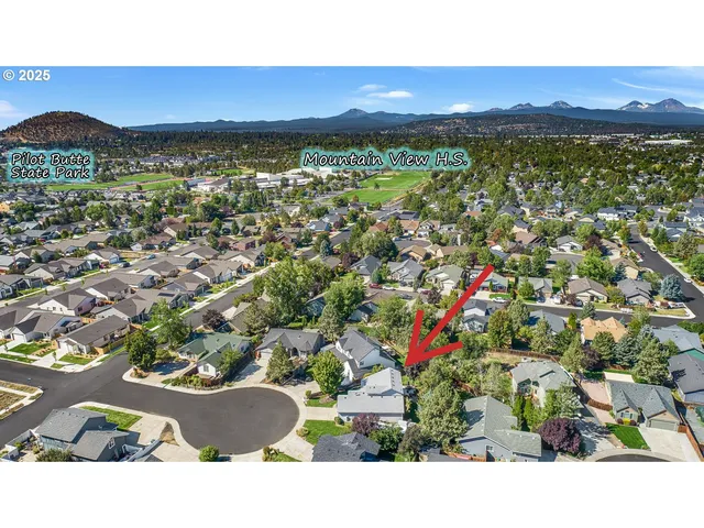 $630,000 | 2985 Northeast Alpen Glow Place, Bend, OR 97701