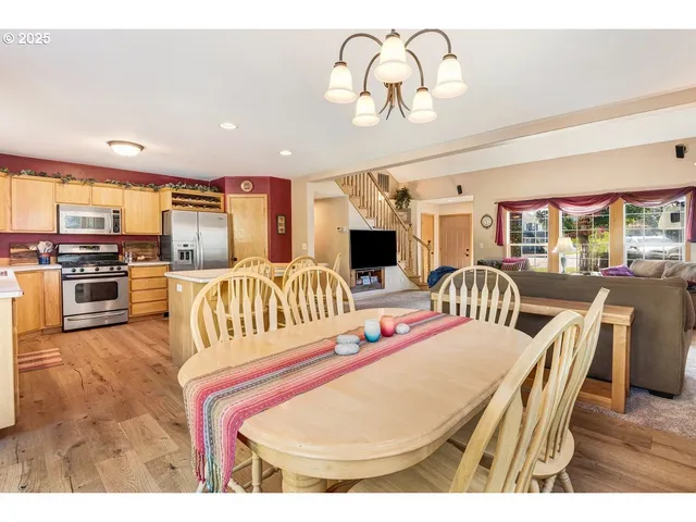 $630,000 | 2985 Northeast Alpen Glow Place, Bend, OR 97701