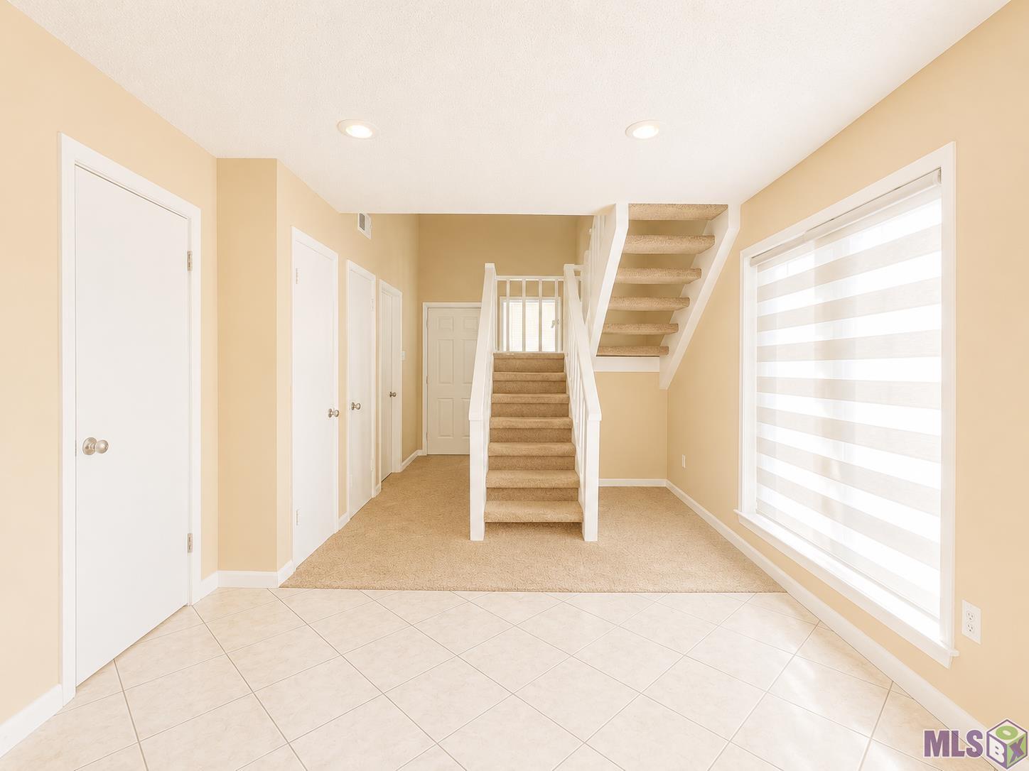 1476 Sharlo Avenue Baton Rouge, LA 70820 - Photo 4 of 18