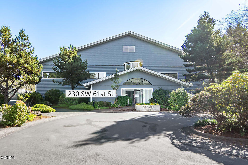 230 Southwest 61 Street Newport, OR 97366 - Photo 36 of 43 230SW61stSt-web-36