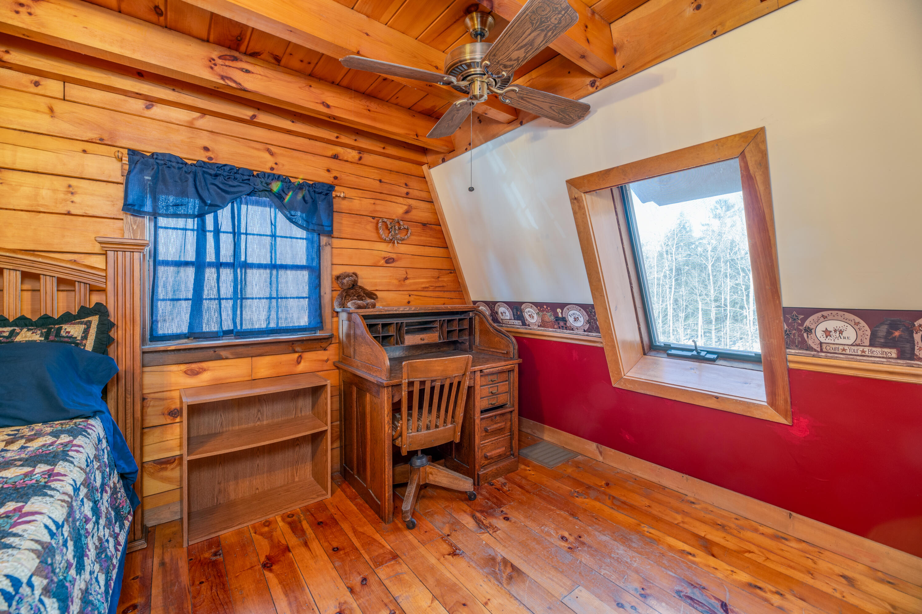 153 Stetson Road Hartford, ME 04220 - Photo 28 of 84 Interior9