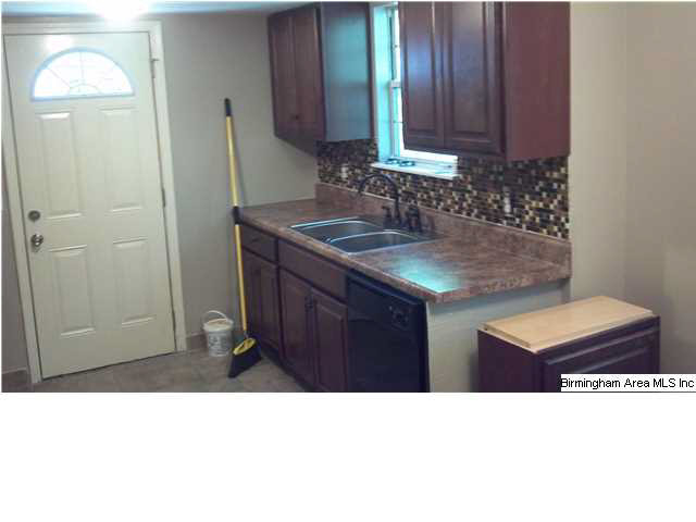 882 Ridgewood Drive Remlap, AL 35133 - Photo 10 of 12