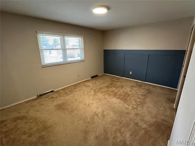 $311,900 | 4409 Fatima Drive, St. Louis, MO 63123