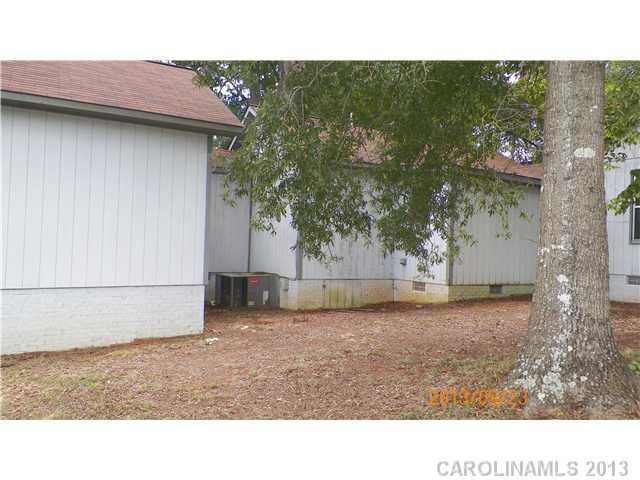 1651 Carnes Wilson Road Lancaster, SC 29720 - Photo 11 of 12