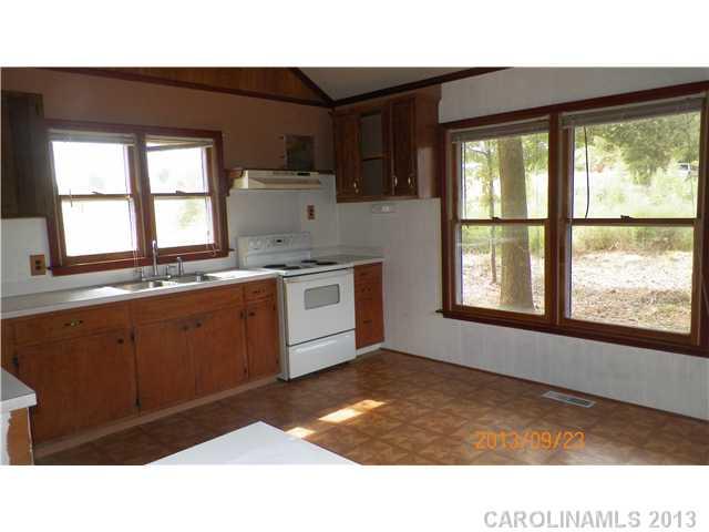 1651 Carnes Wilson Road Lancaster, SC 29720 - Photo 8 of 12
