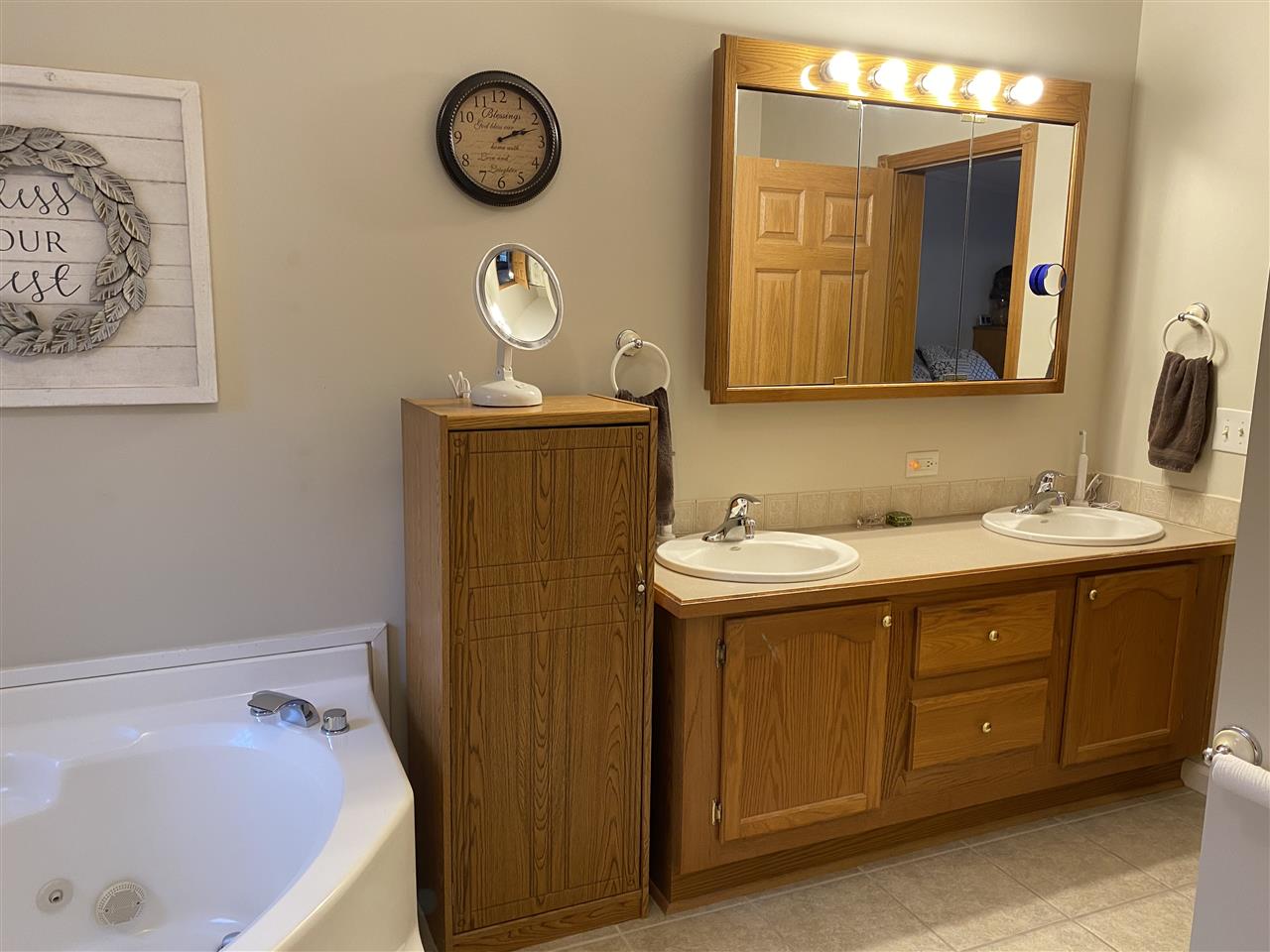12200 Aylsworth Road Beulah, MI 49617 - Photo 15 of 28 1881998-14.JPG