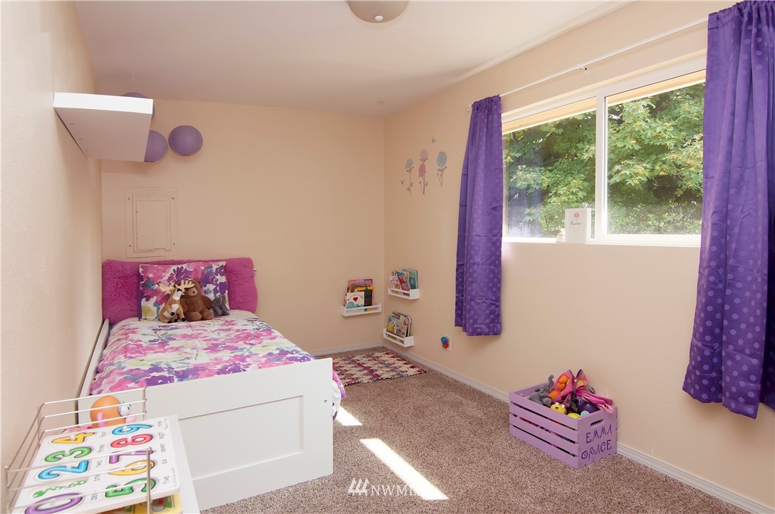 8615 Terrace Road Southwest Lakewood, WA 98498 - Photo 13 of 20 Gallery Image 13