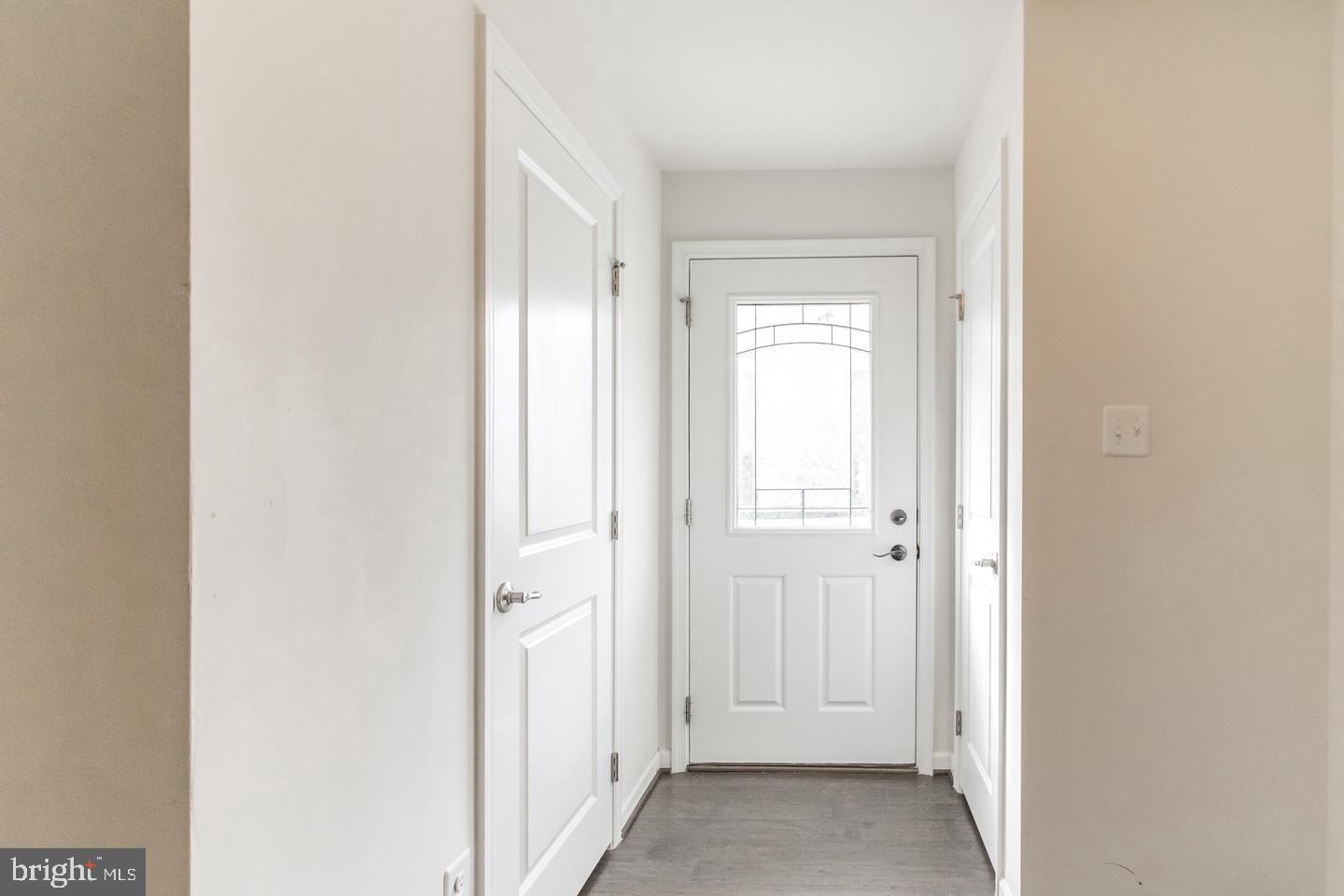 2784 Fredericksburg Road Hanover, MD 21076 - Photo 4 of 39 a view of a bathroom with a bathtub