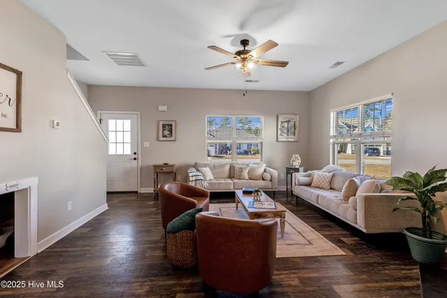 $359,000 | 263 Marsh Haven Drive, Sneads Ferry, NC 28460