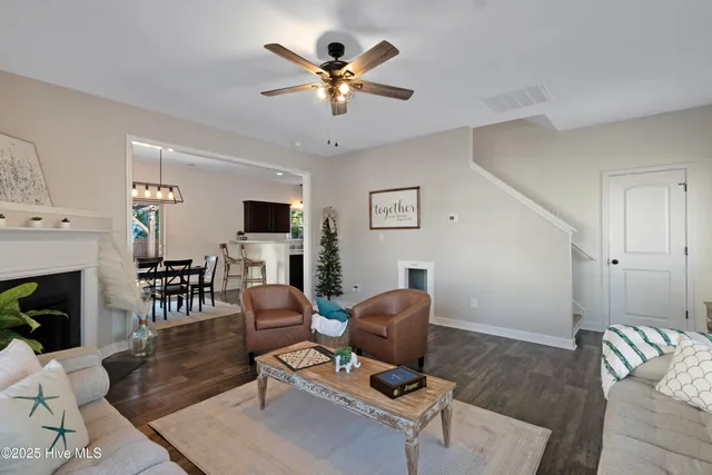 $359,000 | 263 Marsh Haven Drive, Sneads Ferry, NC 28460