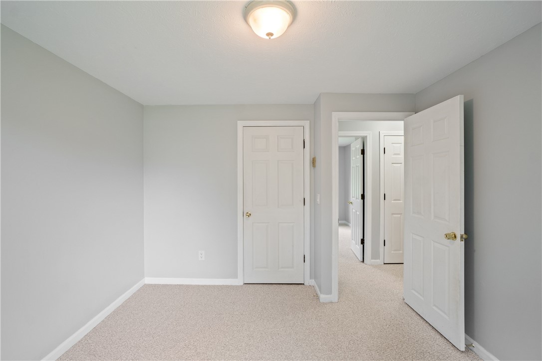 71 Old Pine Road Narragansett, RI 02882 - Photo 16 of 24 Upstairs Bedroom