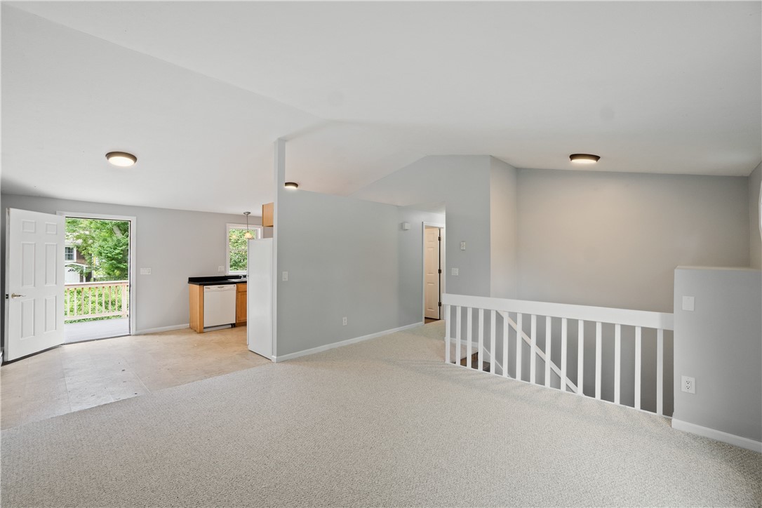 71 Old Pine Road Narragansett, RI 02882 - Photo 10 of 24 Kitchen/Living Room