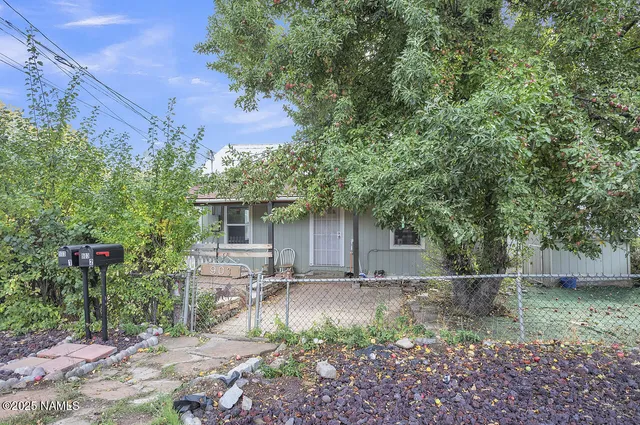 $1,100,000 | 903 West Clay Avenue, Flagstaff, AZ 86001