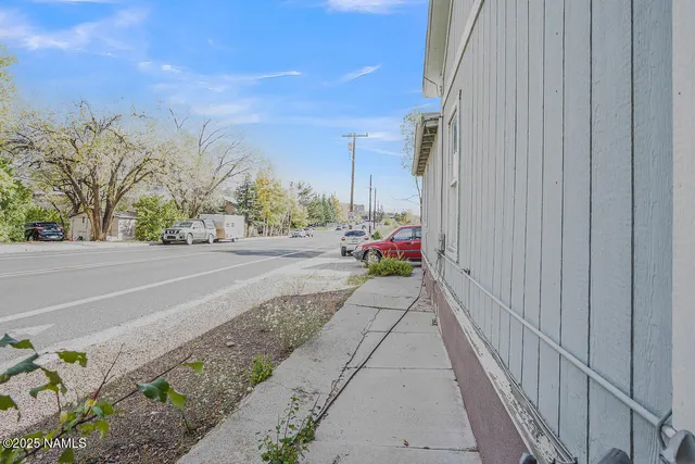 $1,100,000 | 903 West Clay Avenue, Flagstaff, AZ 86001