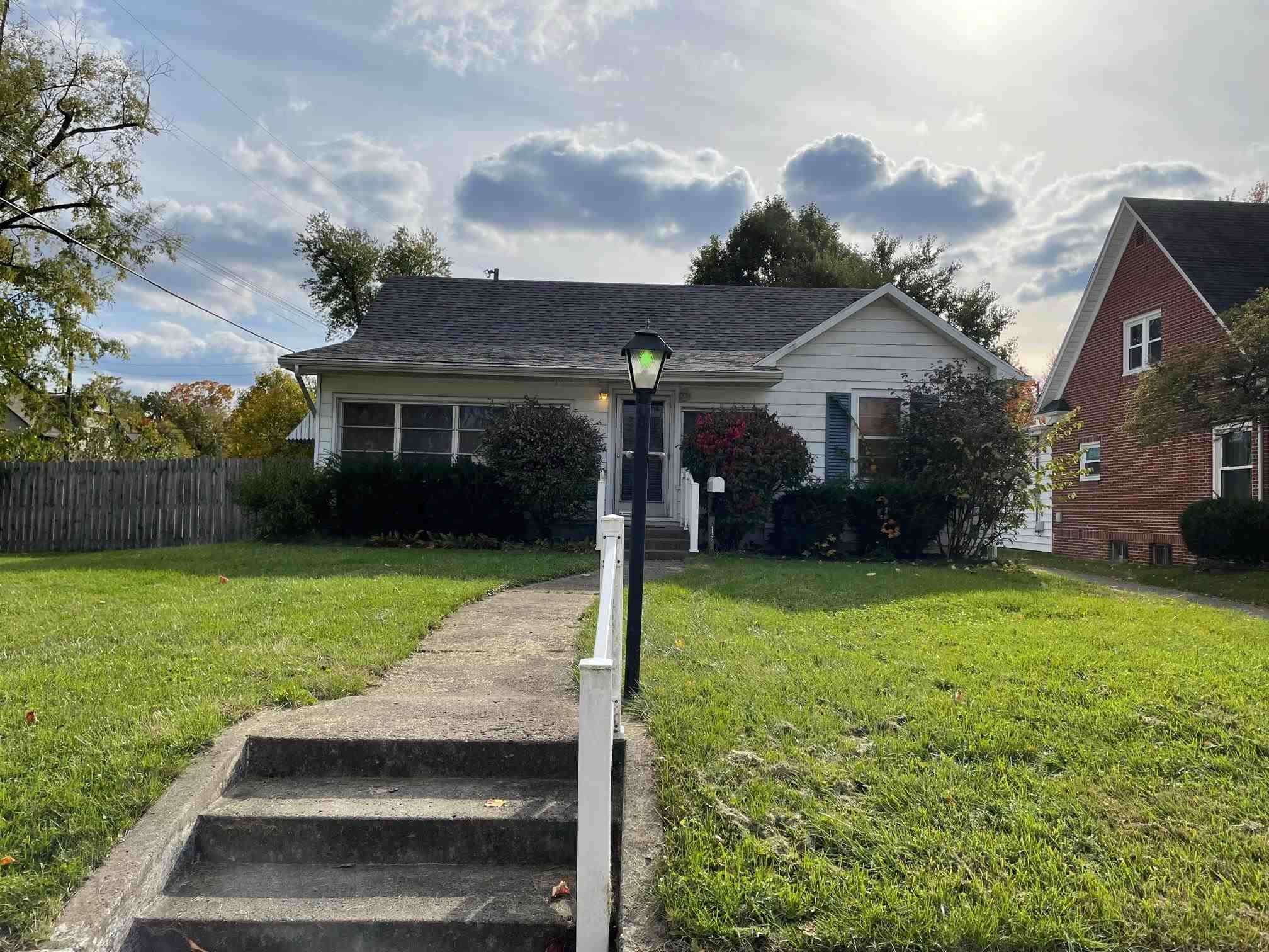 415 West 8th Street Rochester, IN 46975 - Photo 1 of 16