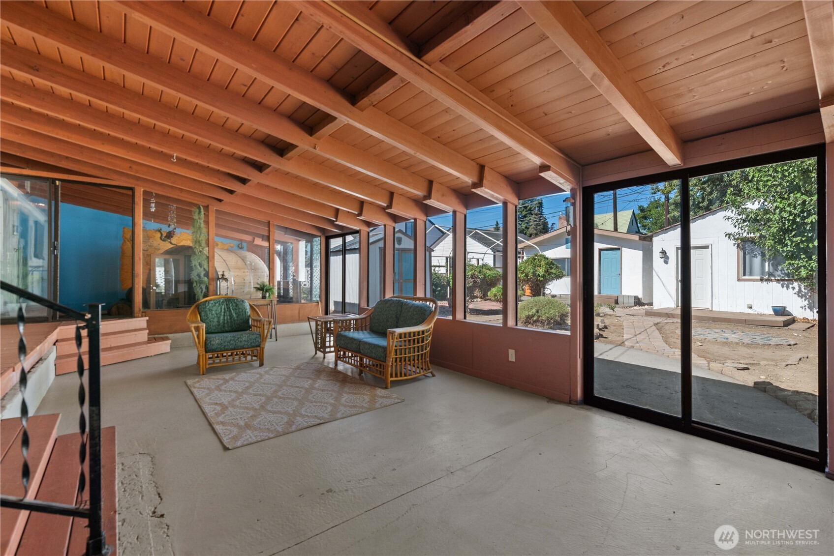 22 South Emerson Avenue Wenatchee, WA 98801 - Photo 18 of 38 a outdoor space with couch