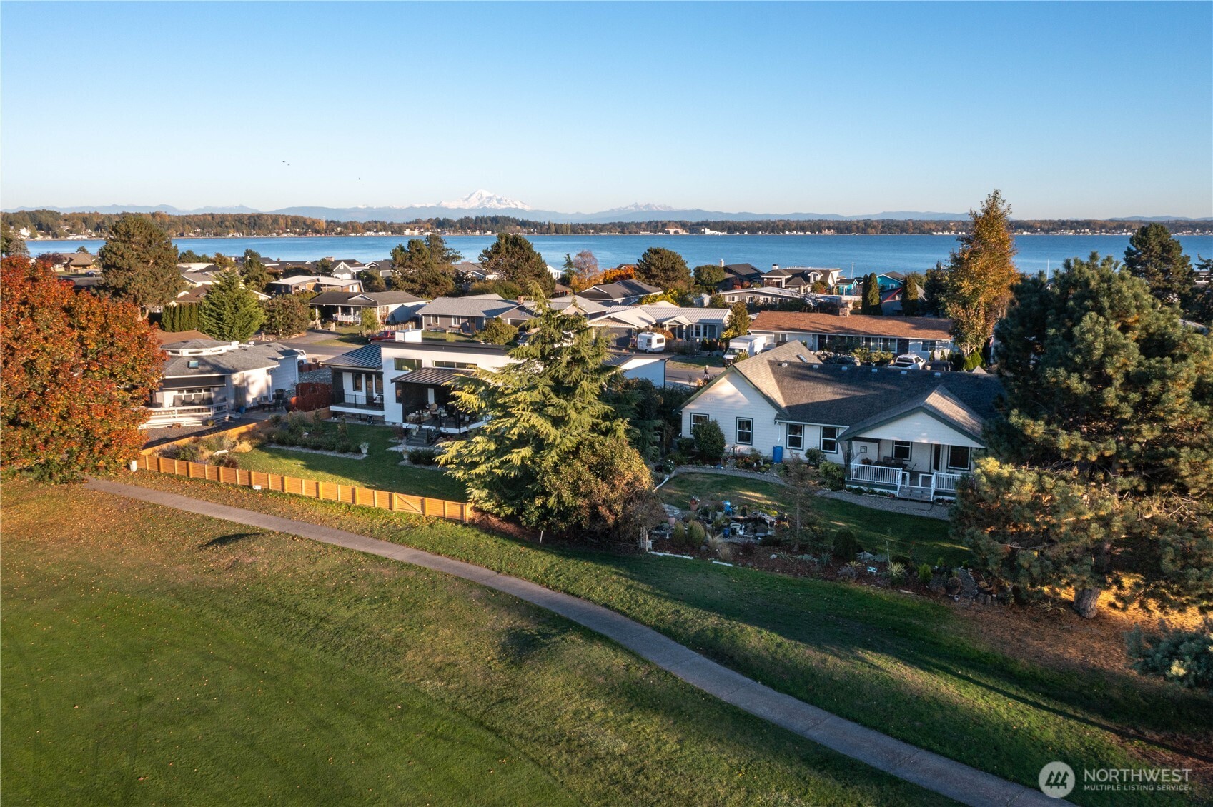 8137 Cowichan Road Blaine, WA 98230 - Photo 32 of 40 an aerial view of multiple house