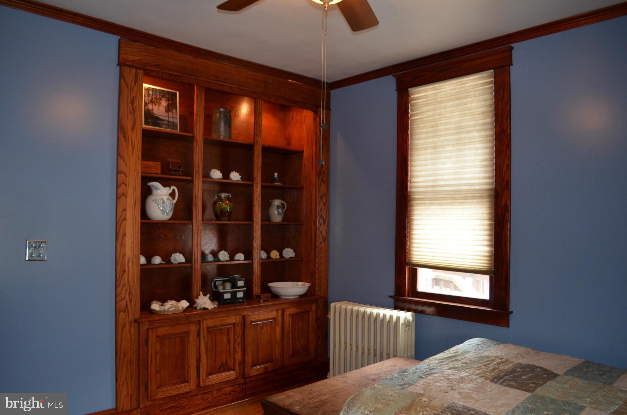 20 Ridge Road Catonsville, MD 21228 - Photo 13 of 25 Bedroom (Master)