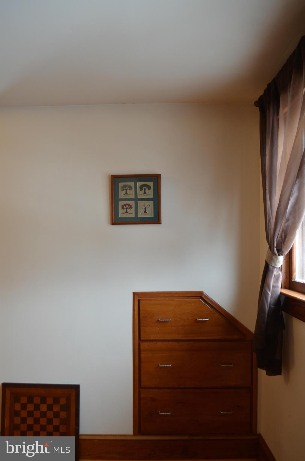20 Ridge Road Catonsville, MD 21228 - Photo 17 of 25 Interior (General)