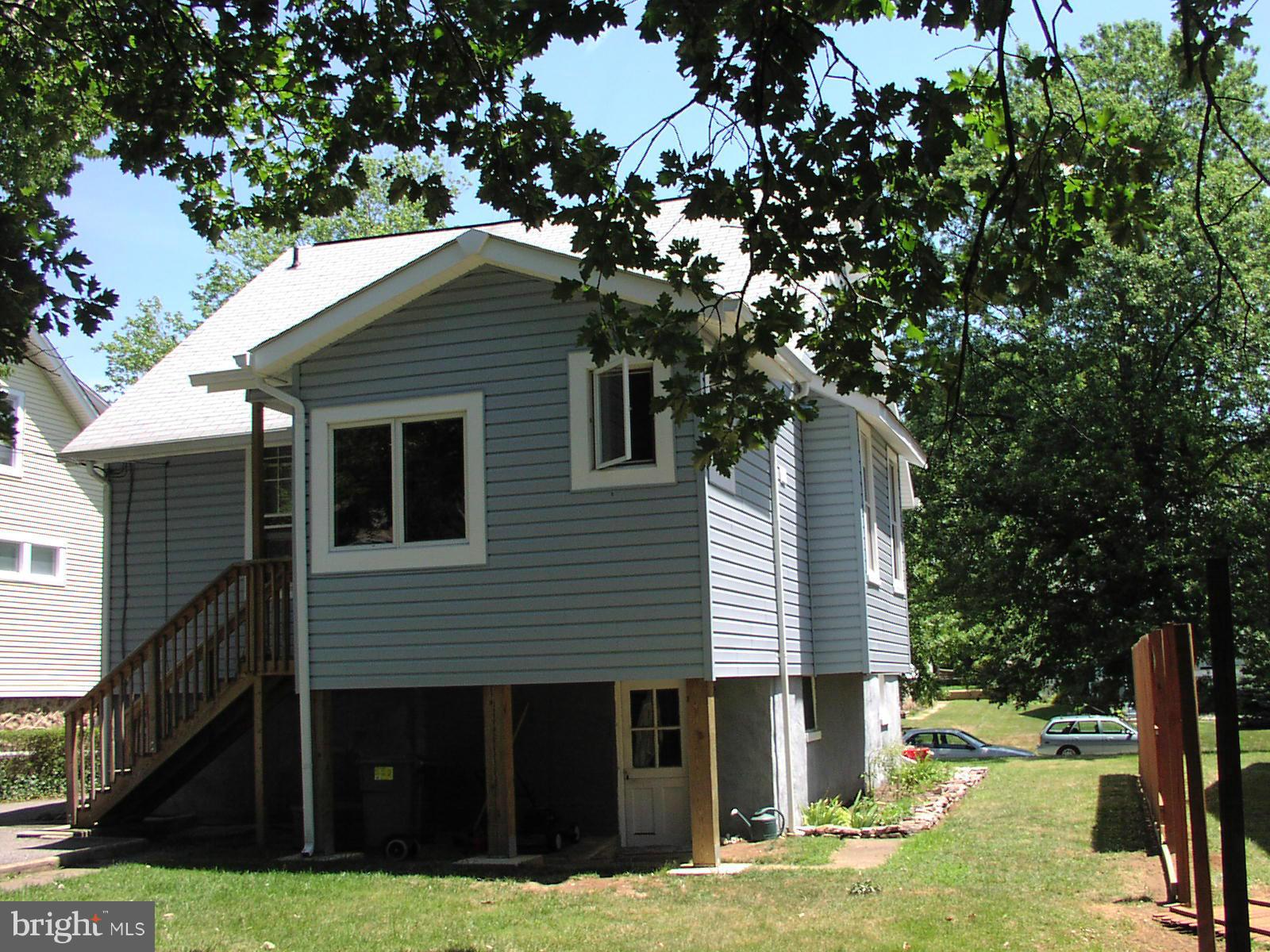 20 Ridge Road Catonsville, MD 21228 - Photo 24 of 25 Exterior (Rear)