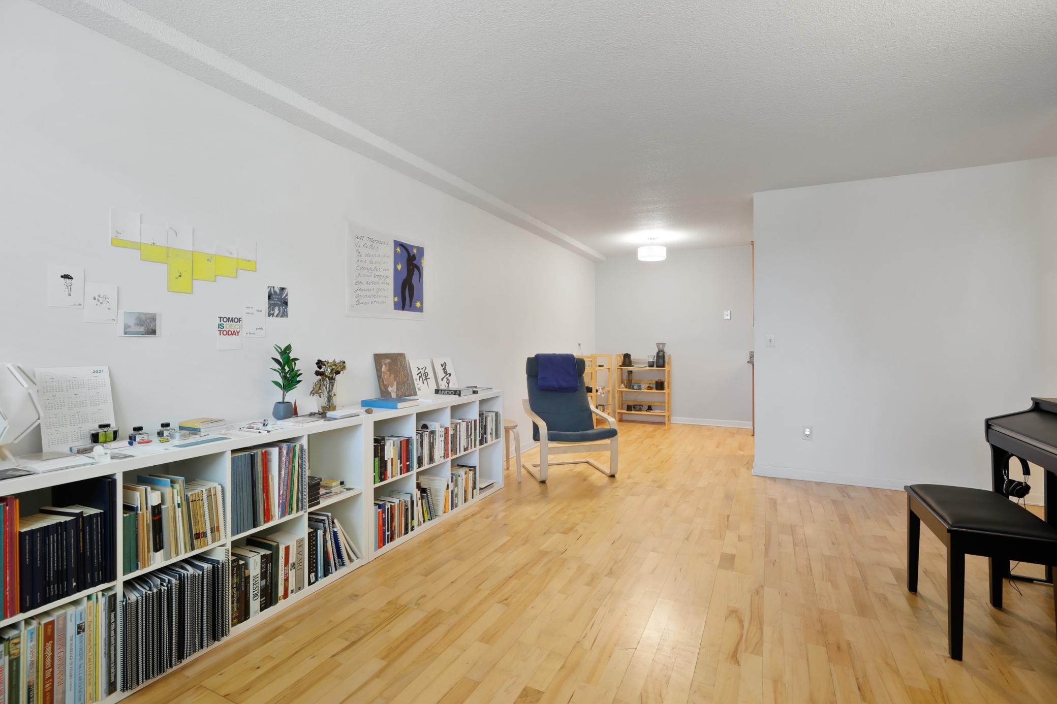 520 Ridgewood Avenue, Unit 7 Minneapolis, MN 55403 - Photo 5 of 11 Gallery Image 5